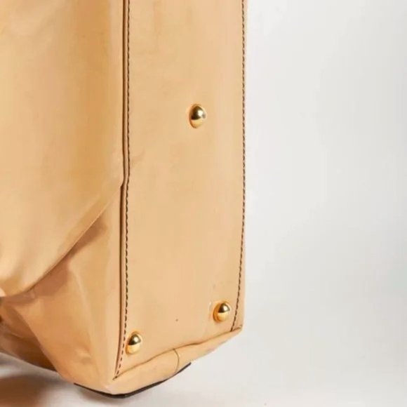 Valentino Garavani Large Lacca Sand Bow Trim Tote - Picture 5 of 11